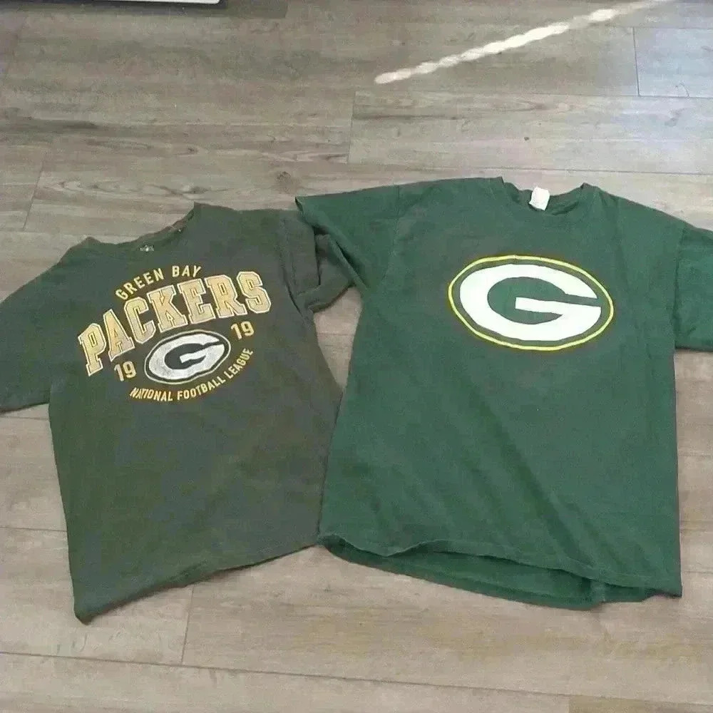 2  Green Bay Packers tees